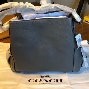 Edie Shoulder Bag 31